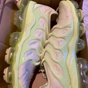 Nike air vapormax plus